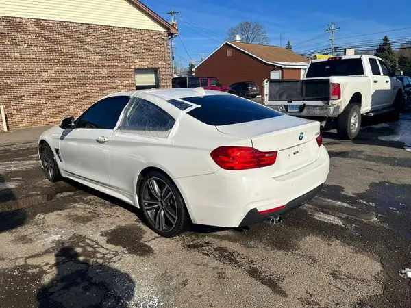 WBA4R7C55HK876342 2017 BMW 4ER - Image 2