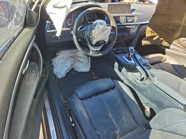 WBA4R7C55HK876423 2017 BMW 4ER - Image 8