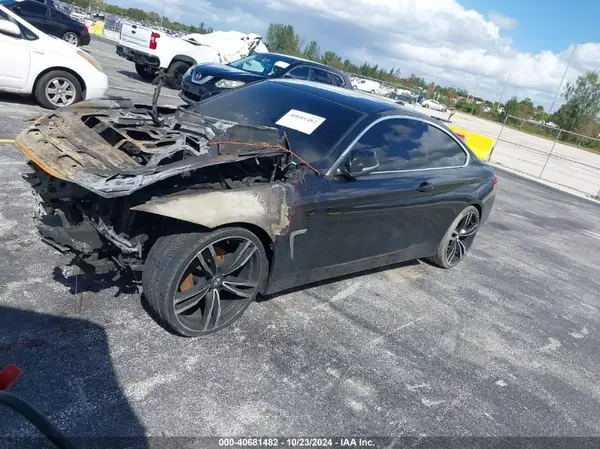 WBA4R7C55HK876647 2017 BMW 4ER - Image 2