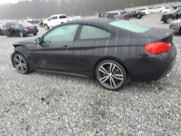 WBA4R7C55HK895635 2017 BMW 4ER - Image 2