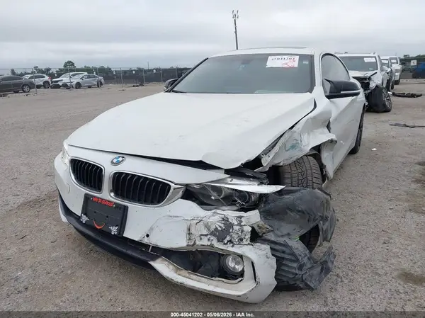 WBA4R7C57HK876343 2017 BMW 4ER - Image 2