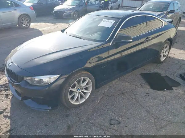 WBA4R7C59HK876621 2017 BMW 4ER - Image 2