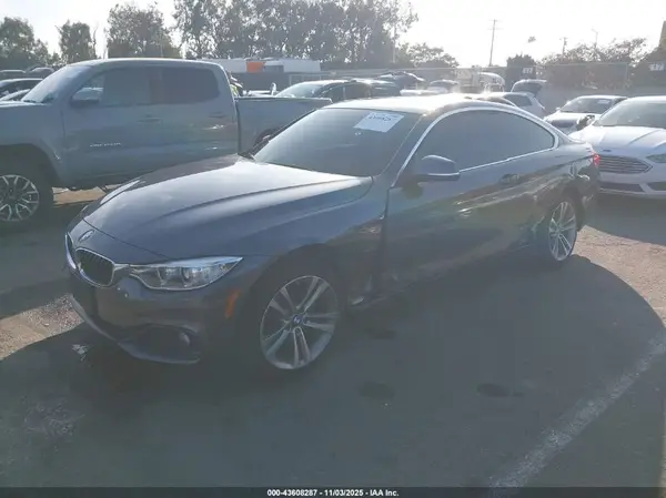 WBA4R9C30HK878669 2017 BMW 4ER - Image 2