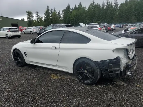 WBA4R9C39HK879013 2017 BMW 4ER - Image 2