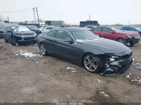 WBA4R9C51HK680975 2017 BMW 4ER - Image 1