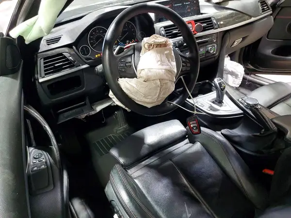 WBA4R9C52HK680564 2017 BMW 4ER - Image 8