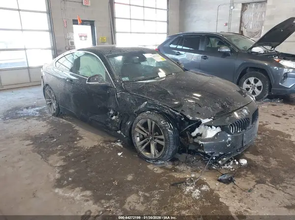 WBA4R9C54HK680744 2017 BMW 4ER - Image 1