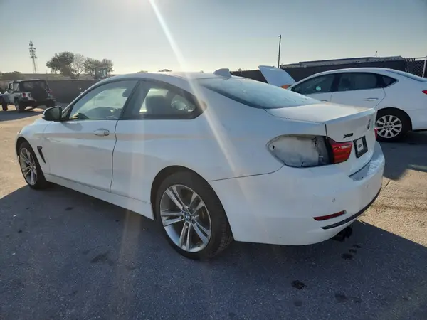 WBA4R9C55HK680672 2017 BMW 4ER - Image 2
