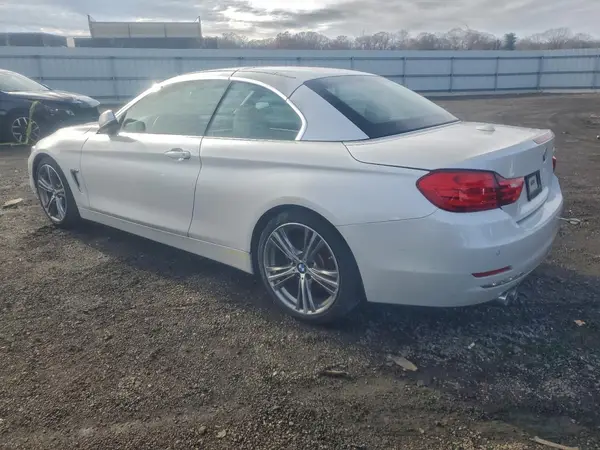 WBA4U7C32H5J55021 2017 BMW 4ER - Image 2