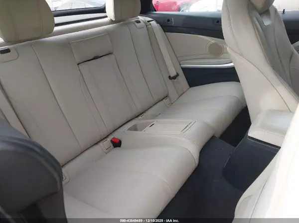 WBA4U7C52H5D42991 2017 BMW 4ER - Image 8