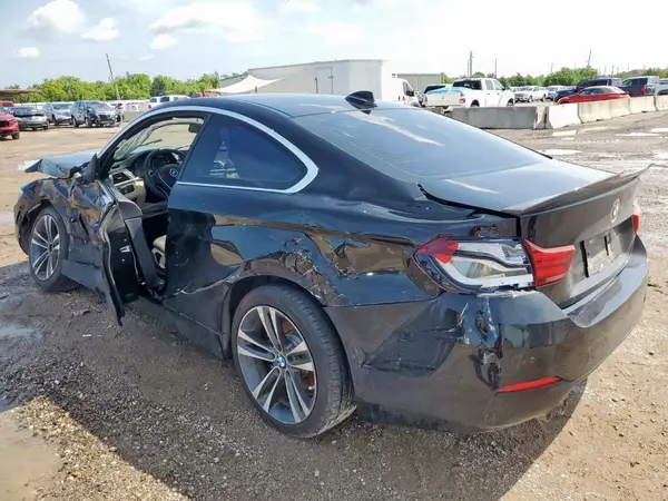 WBA4W3C02LFH18874 2020 BMW 4ER - Image 2
