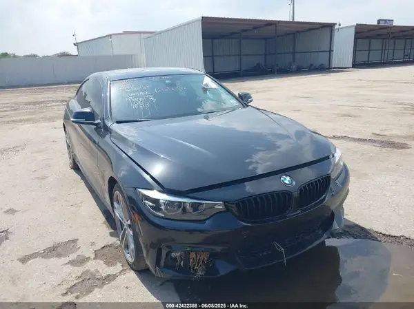 WBA4W3C03LFH21833 2020 BMW 4ER - Image 1