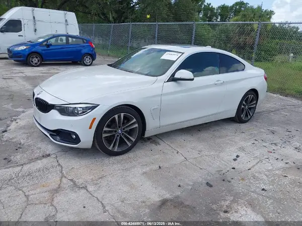 WBA4W3C05LFH08761 2020 BMW 4ER - Image 2
