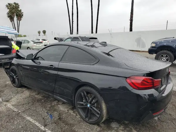 WBA4W3C09LFH16877 2020 BMW 4ER - Image 2