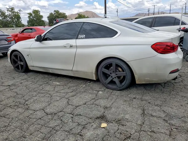 WBA4W3C50JAC97341 2018 BMW 4ER - Image 2