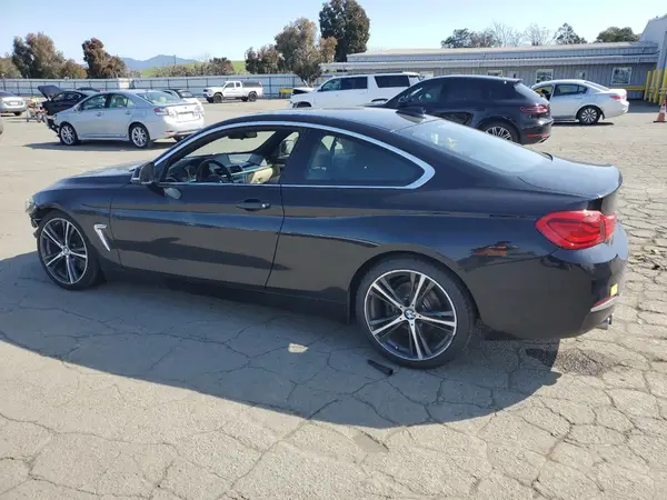 WBA4W3C57JAE64861 2018 BMW 4ER - Image 2