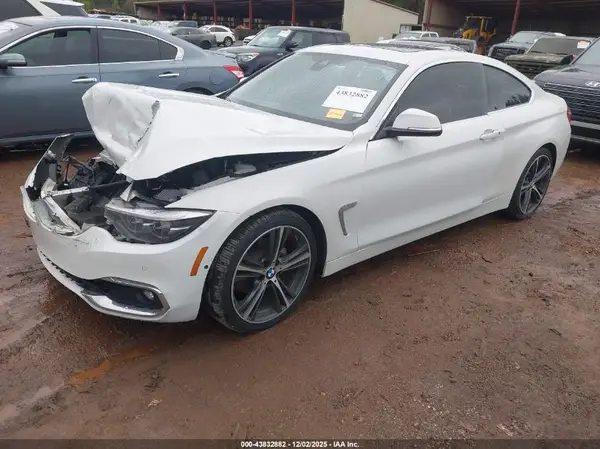 WBA4W3C59KAF93072 2019 BMW 4ER - Image 2