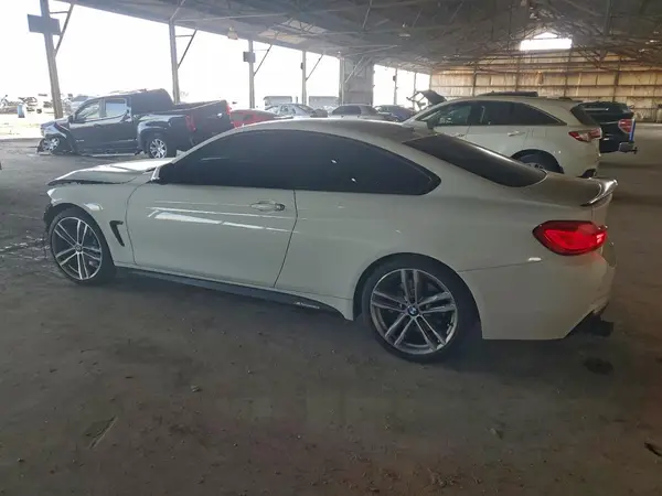 WBA4W3C5XJAC97251 2018 BMW 4ER - Image 2