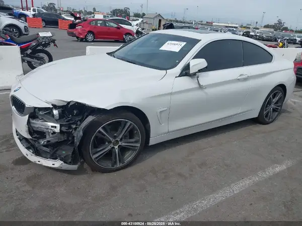 WBA4W5C50JAA49196 2018 BMW 4ER - Image 2
