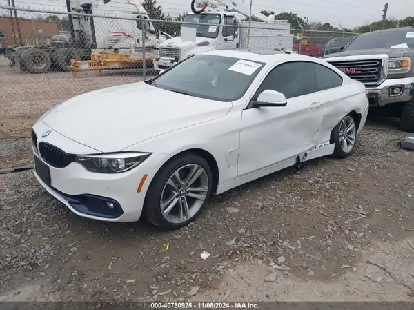 WBA4W5C58JAA49995 2018 BMW 4ER - Image 2