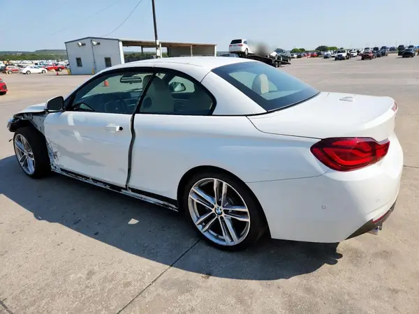 WBA4Z1C02L5N35781 2020 BMW 4ER - Image 2