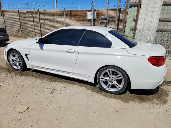 WBA4Z1C50JEC70466 2018 BMW 4ER - Image 2