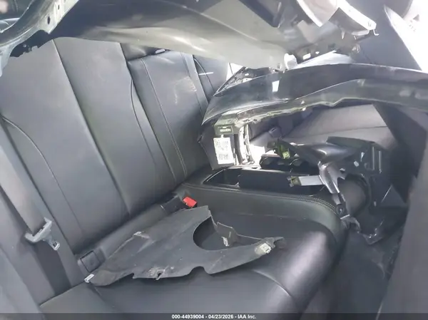 WBA4Z5C53JEE16642 2018 BMW 4ER - Image 8