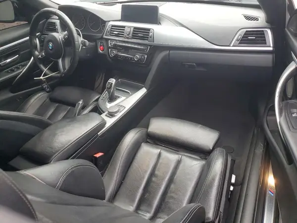 WBA4Z5C58JEA32906 2018 BMW 4ER - Image 8