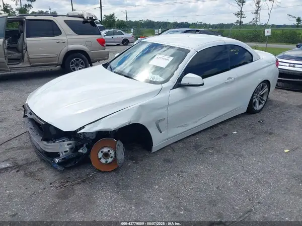 WBA4Z5C59JEA32798 2018 BMW 4ER - Image 2