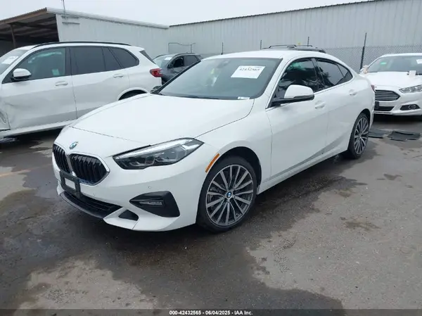WBA53AK01M7J12347 2021 BMW 2ER - Image 2