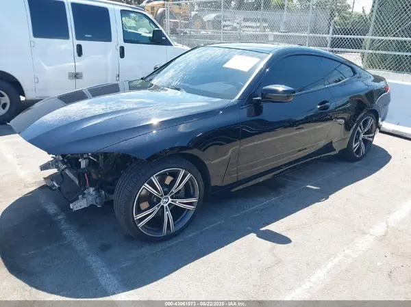 WBA53AP02MCG05490 2021 BMW 4ER - Image 2