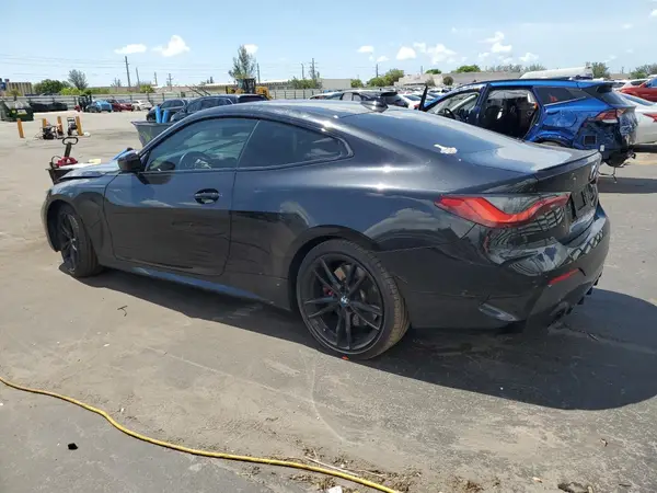 WBA53AP02NCJ83946 2022 BMW 4ER - Image 2