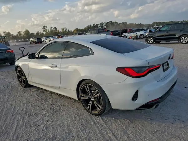 WBA53AP04MCF39010 2021 BMW 4ER - Image 2