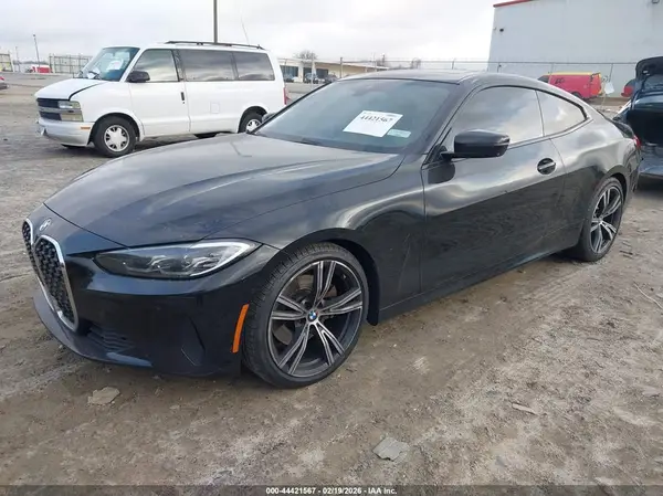WBA53AP08MCF45411 2021 BMW 4ER - Image 2