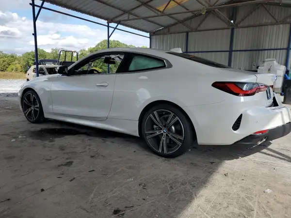 WBA53AP0XNCK93191 2022 BMW 4ER - Image 2