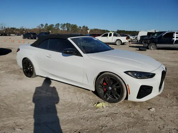 2023 BMW M4 COPART lot 83972064 auction photo 4