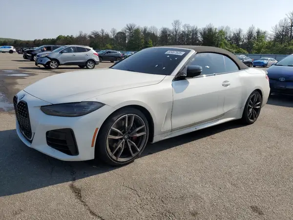WBA53AT09NCH81072 2022 BMW M4 - Image 1