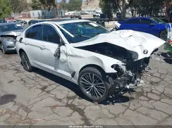 WBA53BH00MWX07922 2021 BMW 5ER