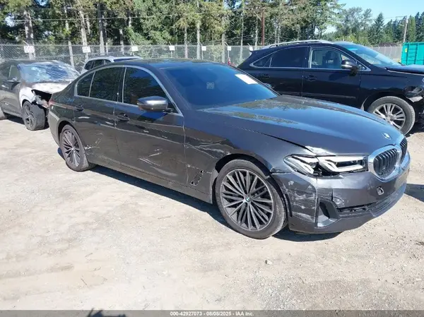 WBA53BH01MCF26218 2021 BMW 5ER - Image 1