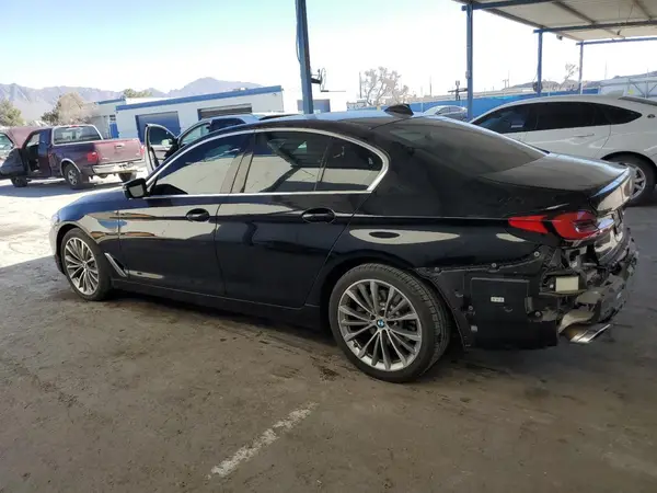 WBA53BH03MWX18073 2021 BMW 5ER - Image 2