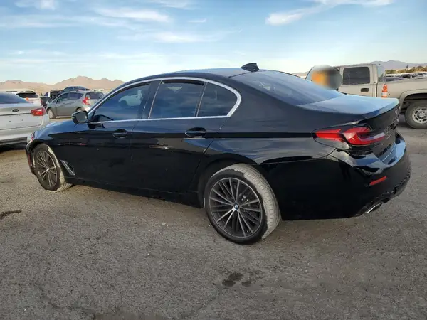 WBA53BH04MWX16753 2021 BMW 5ER - Image 2