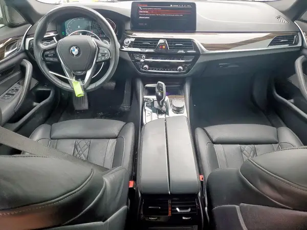 WBA53BH07MCF11268 2021 BMW 5ER - Image 8
