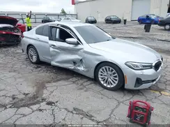 WBA53BH08MWW97463 2021 BMW 5ER