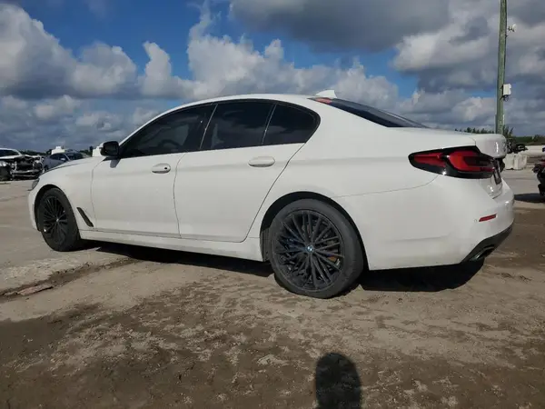 WBA53BH0XMCF04315 2021 BMW 5ER - Image 2