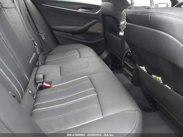 WBA53BJ03NWX55720 2022 BMW 5ER - Image 8