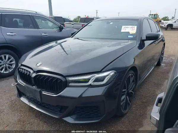 WBA53BJ04NCH66732 2022 BMW 5ER - Image 2