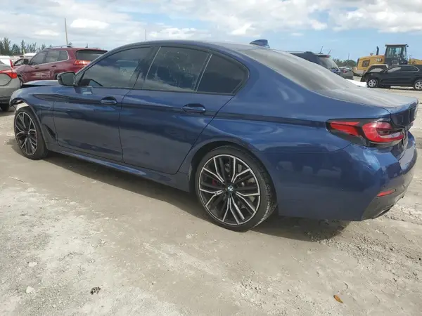 WBA53BJ04NWX51742 2022 BMW 5ER - Image 2