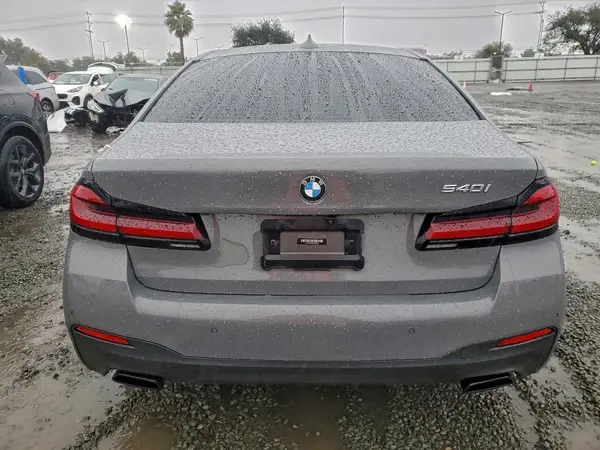 2022 BMW 5 Series COPART lot 98668155 auction photo 6