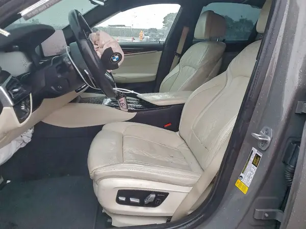 2022 BMW 5 Series COPART lot 98668155 auction photo 7