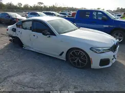 WBA53BJ09NWX53275 2022 BMW 5ER